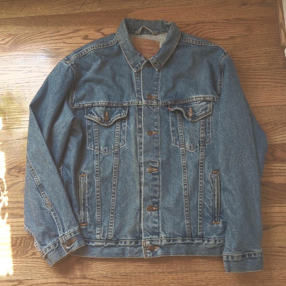 Vintage Levi's Denim Jean Jacket Size Large